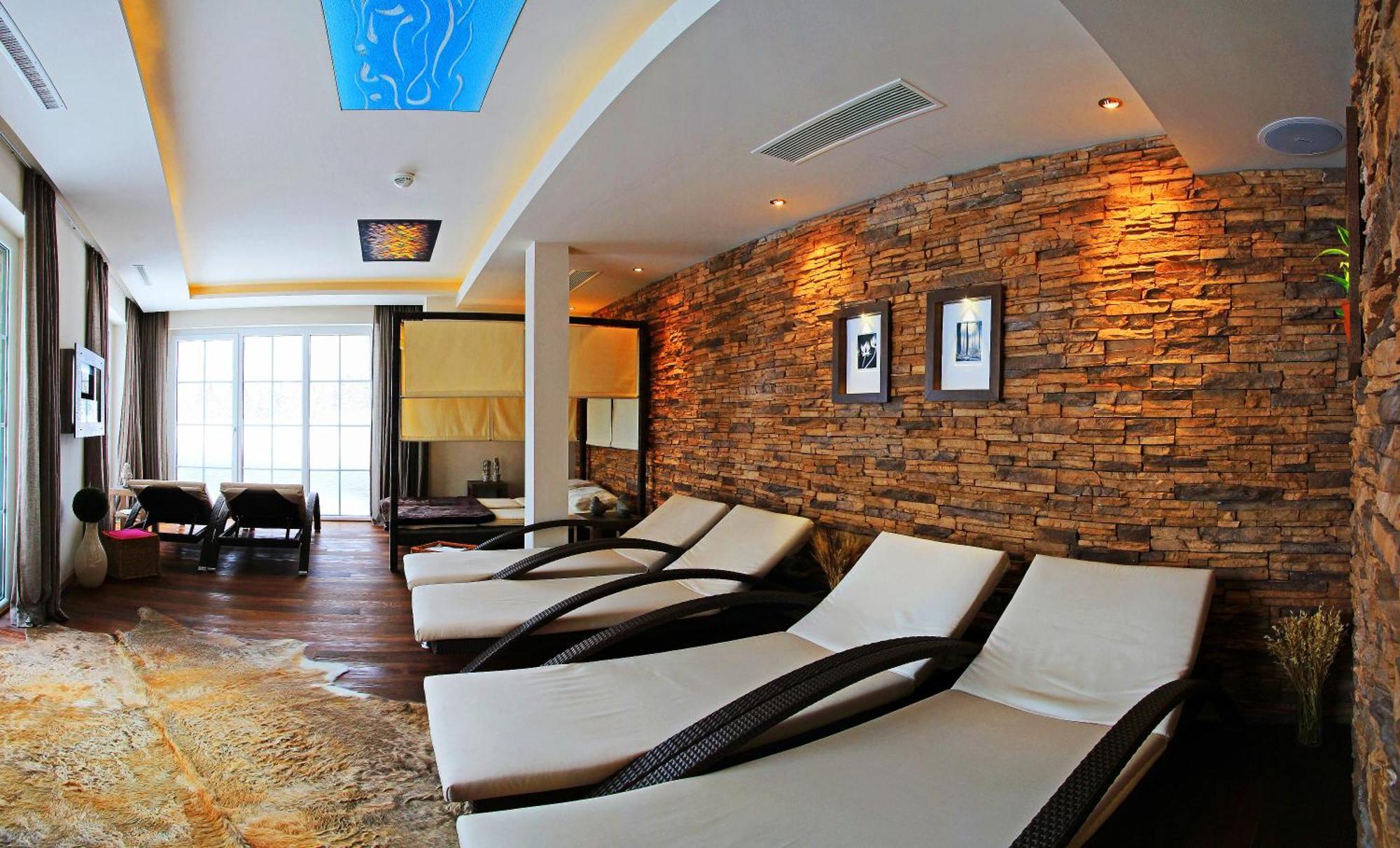 Hotel Garni - Restaurant Kaminstube ซังคท์อันทอนอัมอาร์ลแบร์ก ภายนอก รูปภาพ